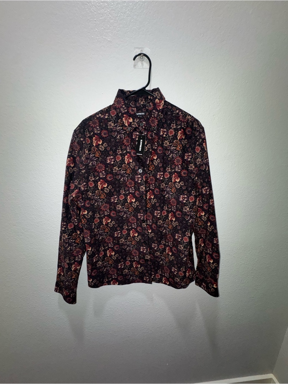 NWT Express Men's Black Floral Button-Down Shirt with Red and Brown Accents
